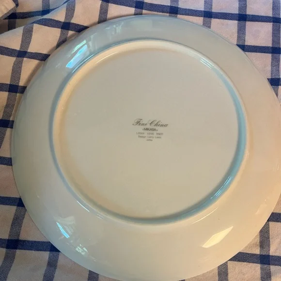 Mikasa Dinner Plate  “love knot” - Picture 3 of 5